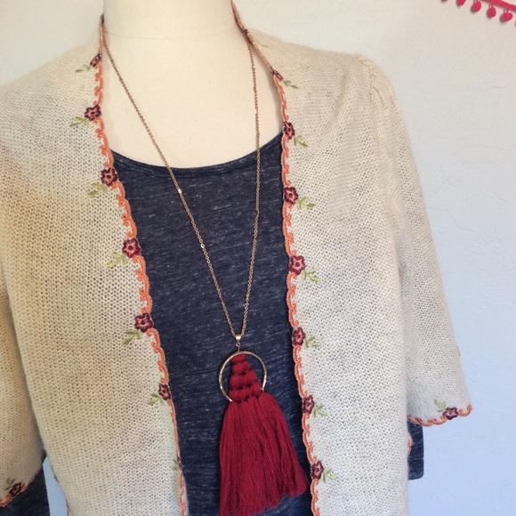 Anthropologie Sweaters - ANTHROPOLOGIE bolero sweater w/ floral edge Size S